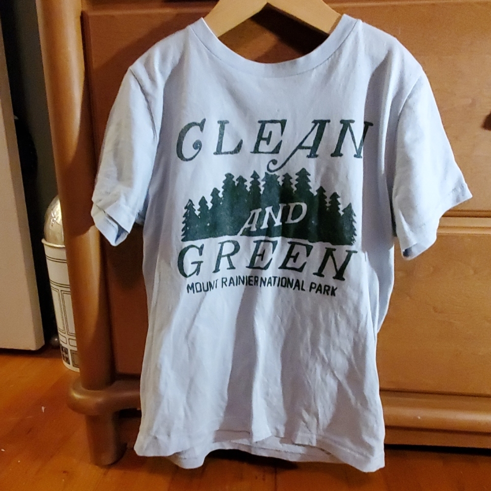 Peek kids 6/7 graphic tee